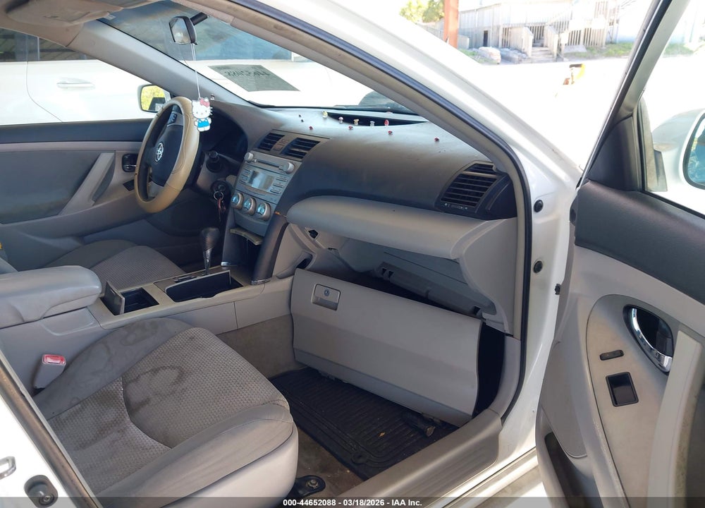 2009 TOYOTA CAMRY SE VIN: 4T1BE46KX9U869572
