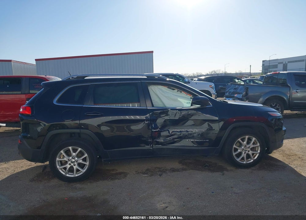2016 JEEP CHEROKEE LATITUDE VIN: 1C4PJLCB7GW264883