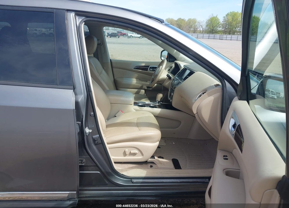 2015 NISSAN PATHFINDER SL VIN: 5N1AR2MNXFC711073