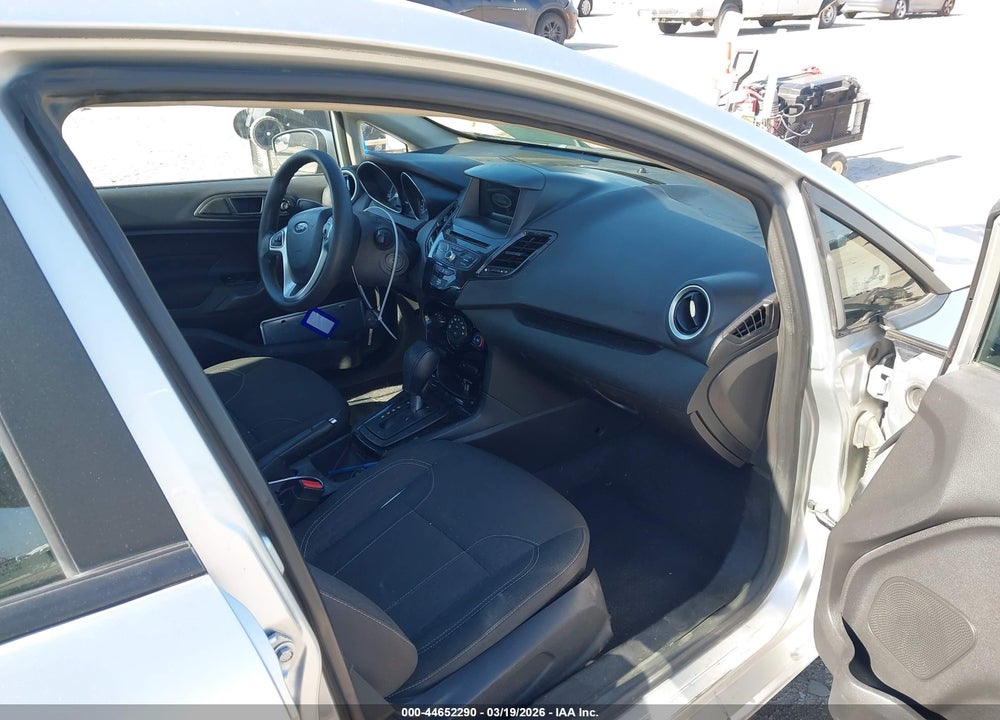 2019 FORD FIESTA SE VIN: 3FADP4BJ7KM154737