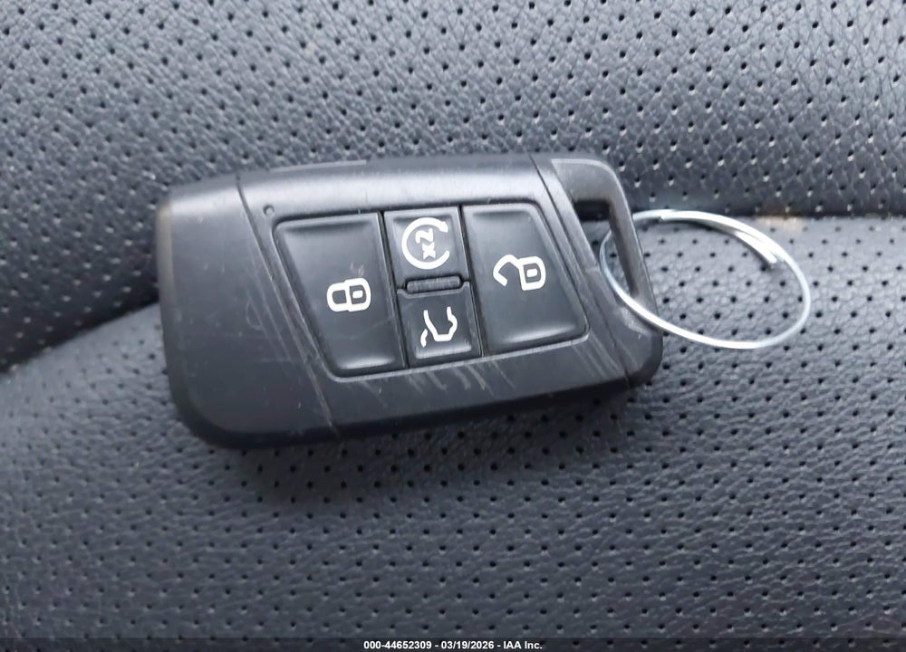 2023 VOLKSWAGEN TAOS 1.5T SEL VIN: 3VV2X7B21PM305527