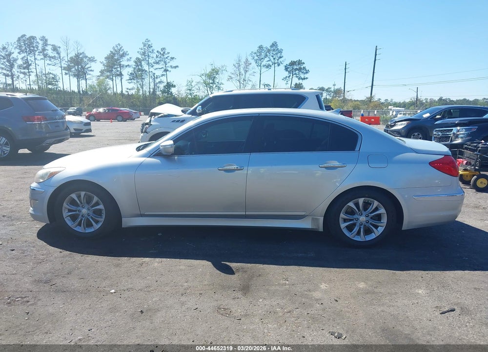 2013 HYUNDAI GENESIS 3.8 VIN: KMHGC4DD6DU209375