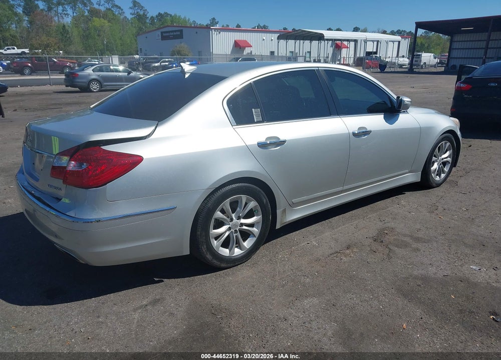 2013 HYUNDAI GENESIS 3.8 VIN: KMHGC4DD6DU209375