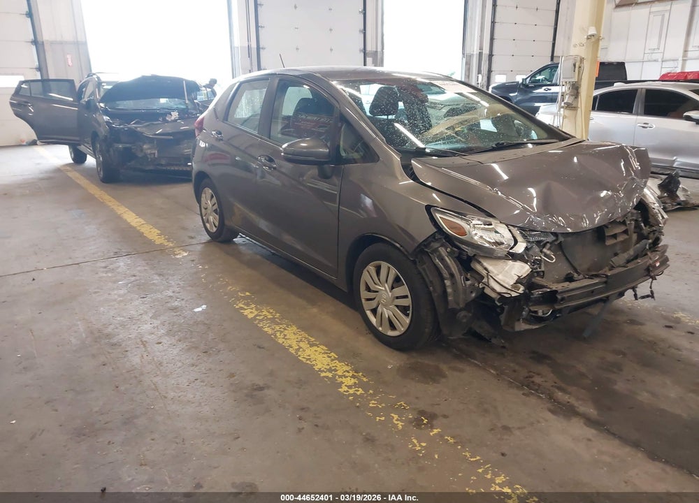 2015 HONDA FIT LX VIN: 3HGGK5H59FM710804