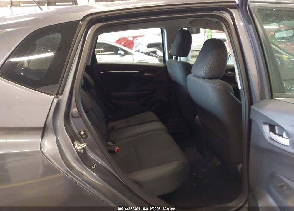 2015 HONDA FIT LX VIN: 3HGGK5H59FM710804