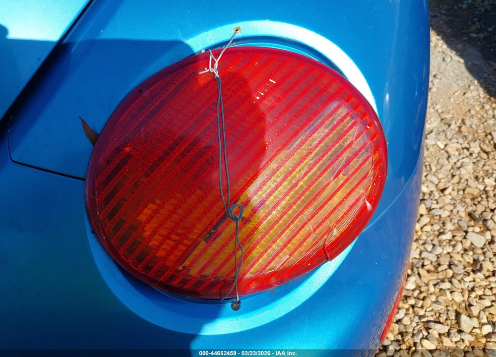 2004 VOLKSWAGEN NEW BEETLE COUPE VIN: 3VWGK31C14M421194