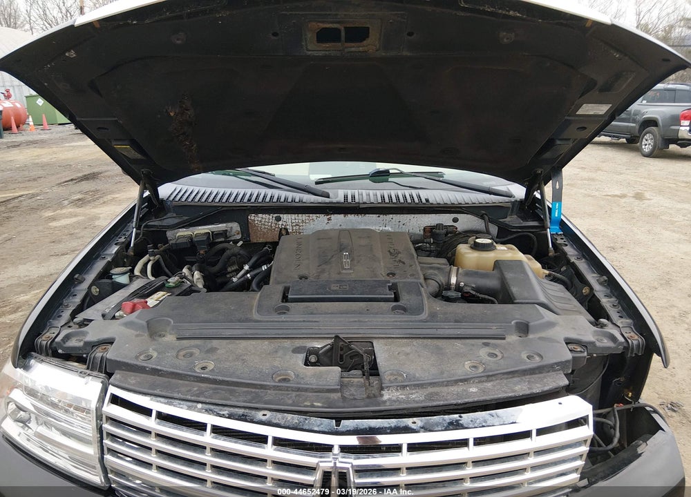 2008 LINCOLN NAVIGATOR VIN: 5LMFU28518LJ20208