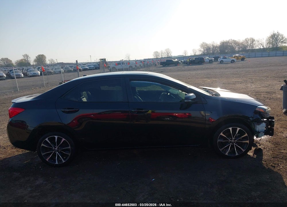 2018 TOYOTA COROLLA XSE VIN: 5YFBURHE5JP745223
