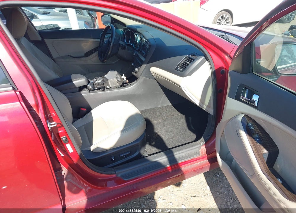 2013 KIA OPTIMA EX VIN: 5XXGN4A76DG111174
