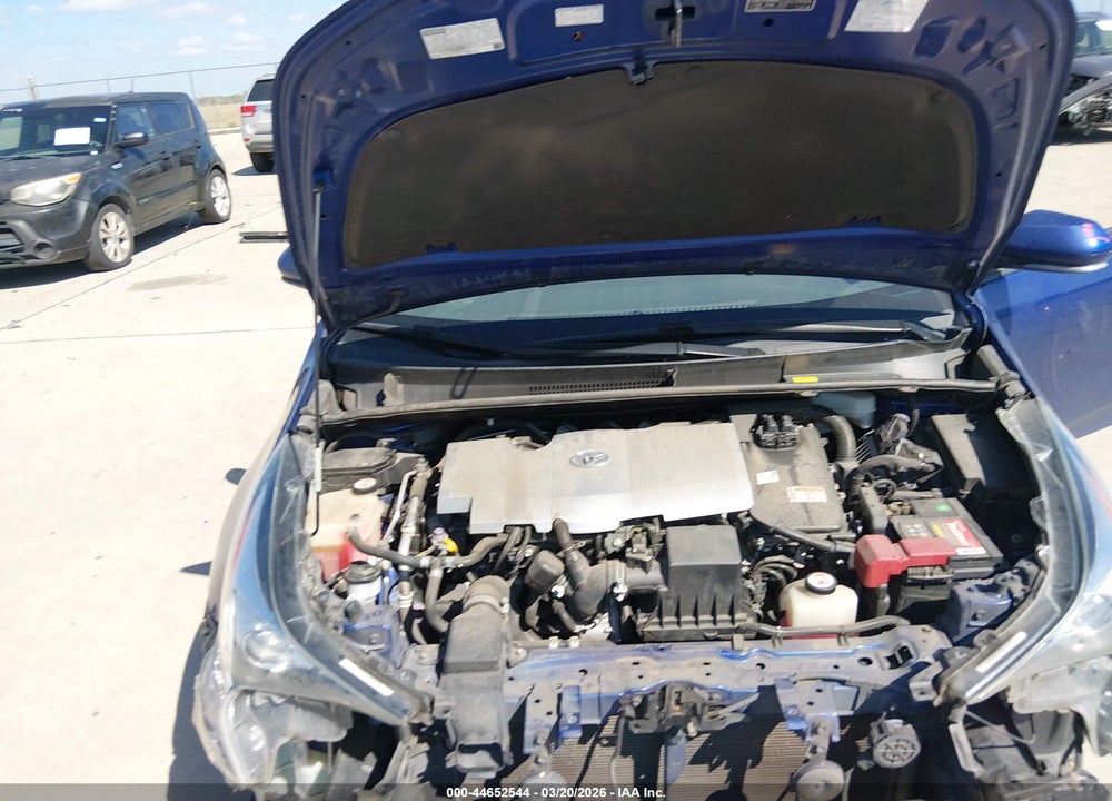 2017 TOYOTA PRIUS THREE VIN: JTDKARFU1H3539435