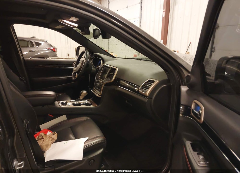 2016 JEEP GRAND CHEROKEE LIMITED 75TH ANNIVERSARY VIN: 1C4RJFBG0GC334023
