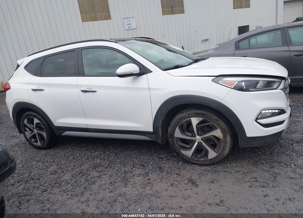 2017 HYUNDAI TUCSON LIMITED VIN: KM8J3CA20HU280175