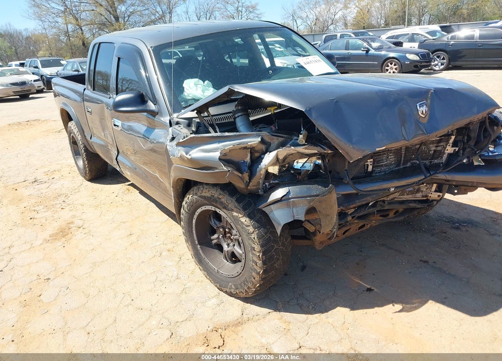 2003 DODGE DAKOTA SPORT/SXT VIN: 1D7HG38X43S223660