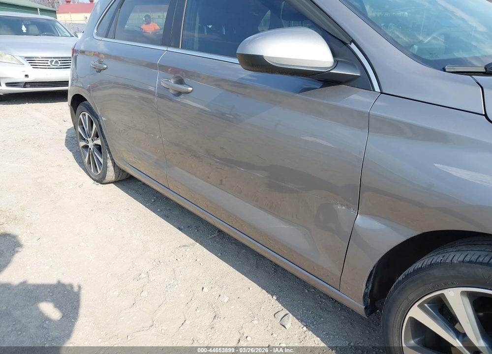 2020 HYUNDAI ELANTRA GT VIN: KMHH35LEXLU125370