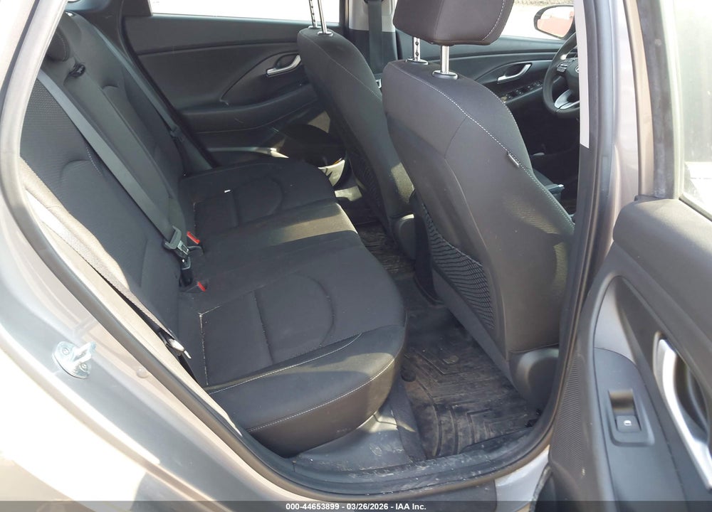 2020 HYUNDAI ELANTRA GT VIN: KMHH35LEXLU125370