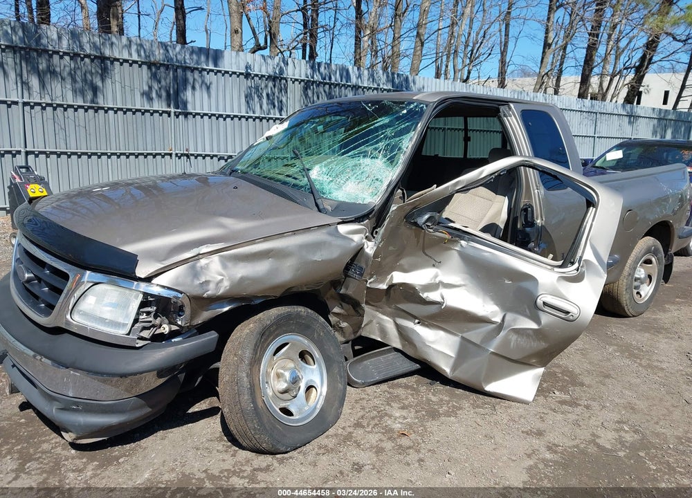 2001 FORD F-150 LARIAT/XL/XLT VIN: 2FTRX07W21CA46873