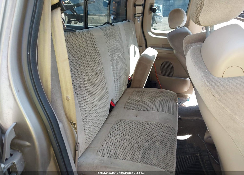 2001 FORD F-150 LARIAT/XL/XLT VIN: 2FTRX07W21CA46873