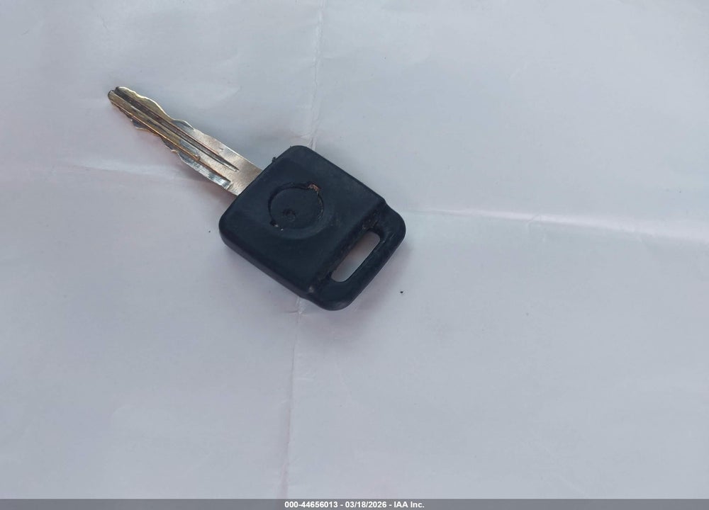 2011 NISSAN VERSA 1.8S VIN: 3N1BC1CP2BL378845