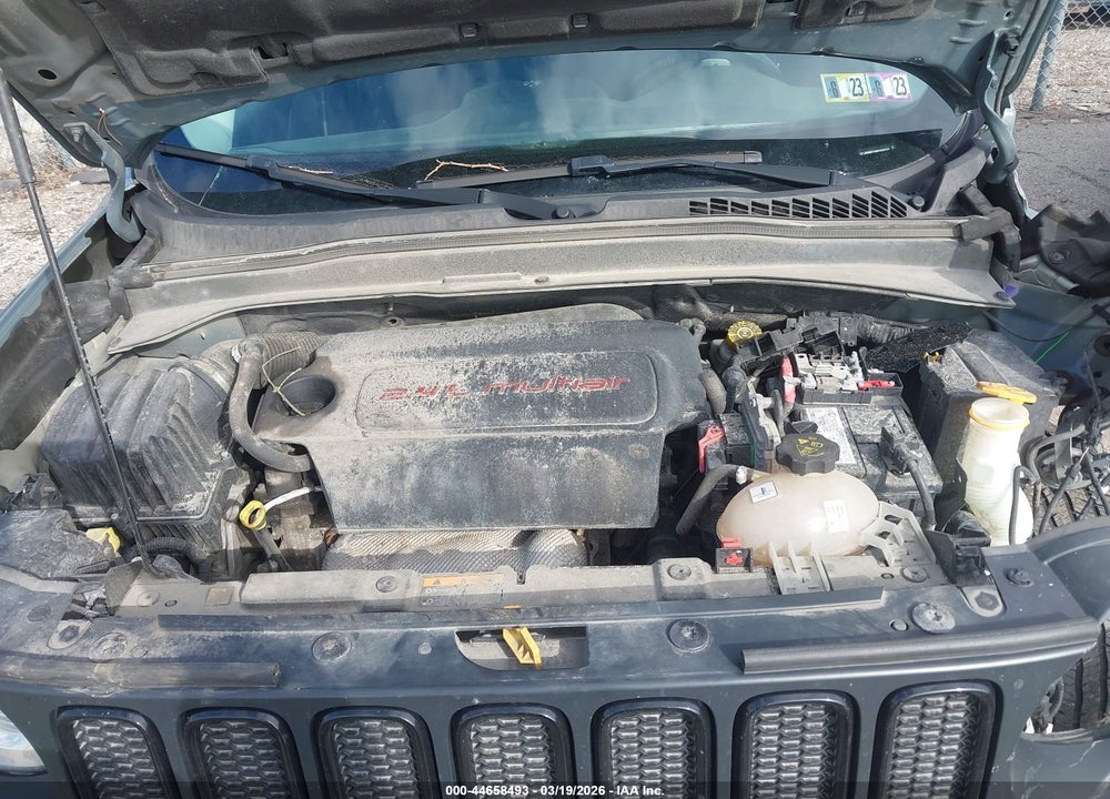 2017 JEEP RENEGADE ALTITUDE 4X4 VIN: ZACCJBBB7HPG56075