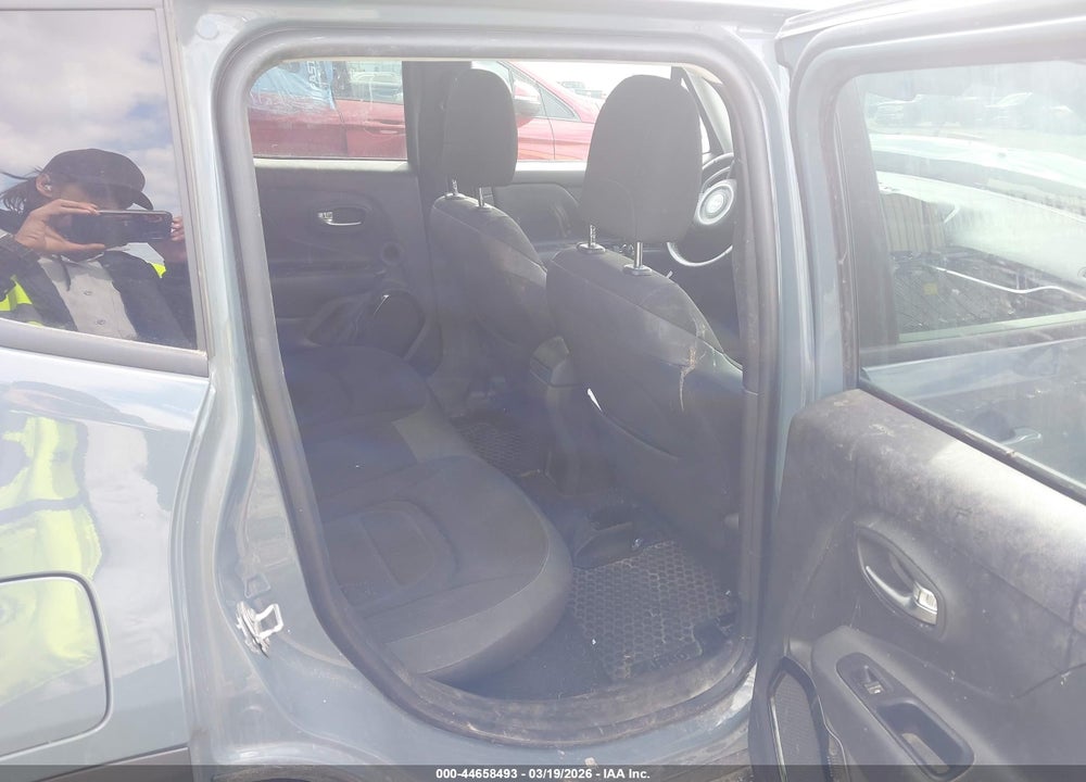 2017 JEEP RENEGADE ALTITUDE 4X4 VIN: ZACCJBBB7HPG56075
