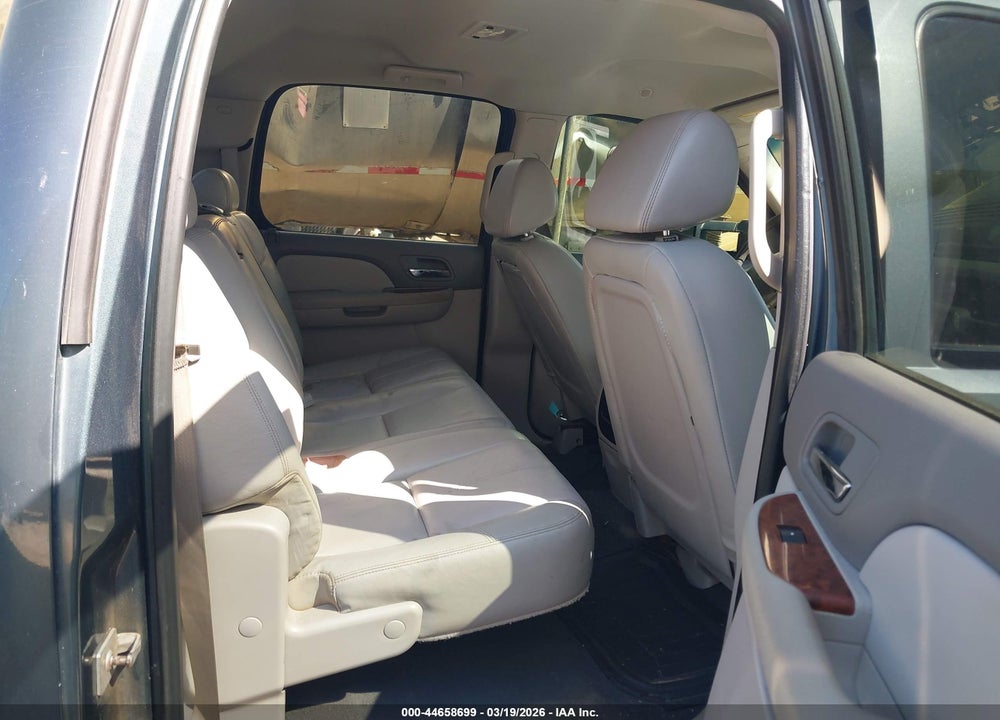 2008 CHEVROLET SILVERADO 3500HD LTZ VIN: 1GCJK33628F137918