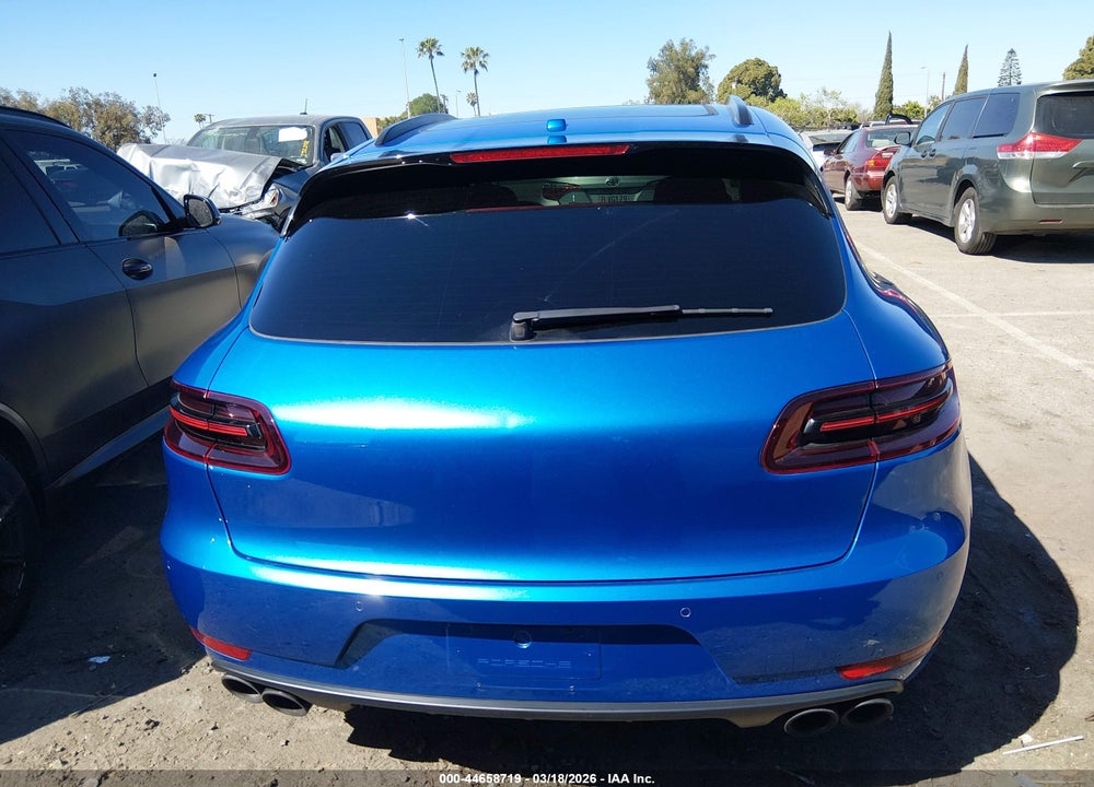 2017 PORSCHE MACAN GTS VIN: WP1AG2A55HLB53617