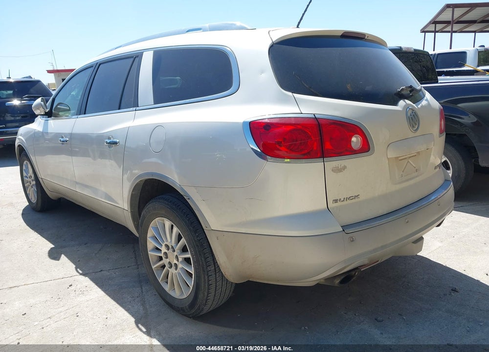 2011 BUICK ENCLAVE 1XL VIN: 5GAKRBEDXBJ182536