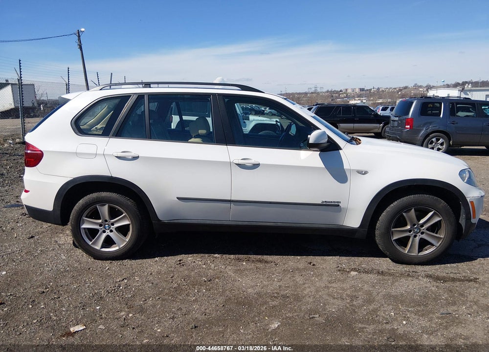 2013 BMW X5 XDRIVE35I/XDRIVE35I PREMIUM/XDRIVE35I SPORT ACTIVITY VIN: 5UXZV4C52D0E14282