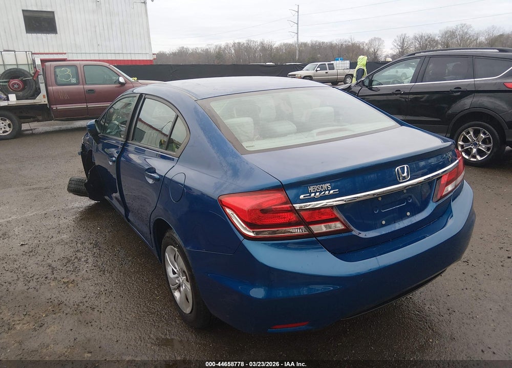 2015 HONDA CIVIC LX VIN: 19XFB2E55FE060490
