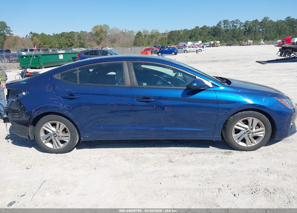 2019 HYUNDAI ELANTRA SEL VIN: 5NPD84LF8KH407636