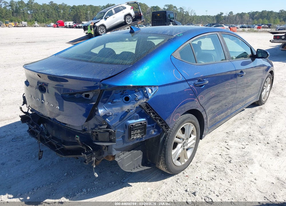 2019 HYUNDAI ELANTRA SEL VIN: 5NPD84LF8KH407636