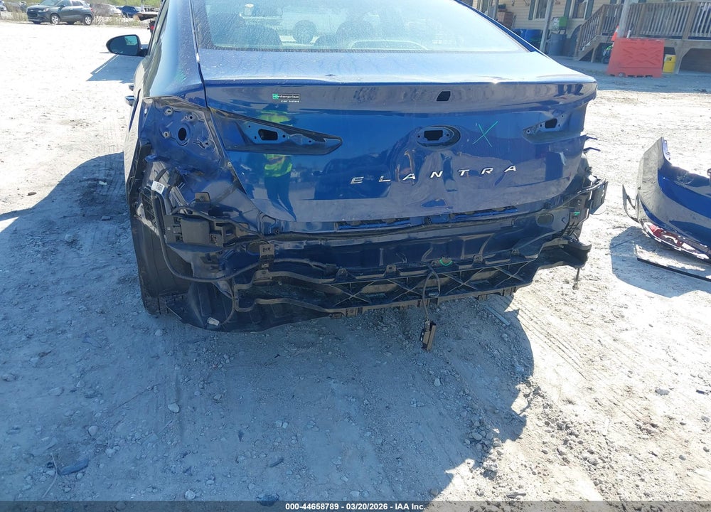 2019 HYUNDAI ELANTRA SEL VIN: 5NPD84LF8KH407636