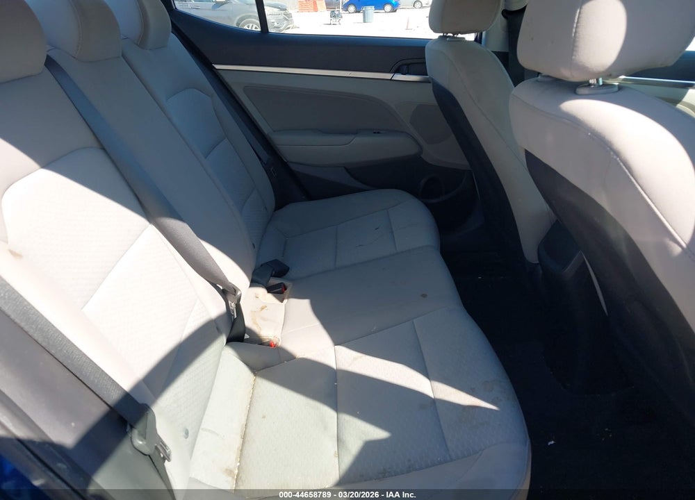 2019 HYUNDAI ELANTRA SEL VIN: 5NPD84LF8KH407636