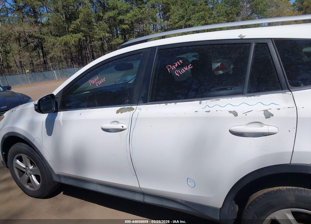 2013 TOYOTA RAV4 XLE VIN: 2T3WFREV5DW048872