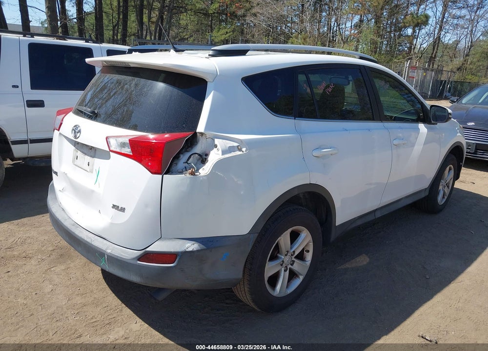 2013 TOYOTA RAV4 XLE VIN: 2T3WFREV5DW048872
