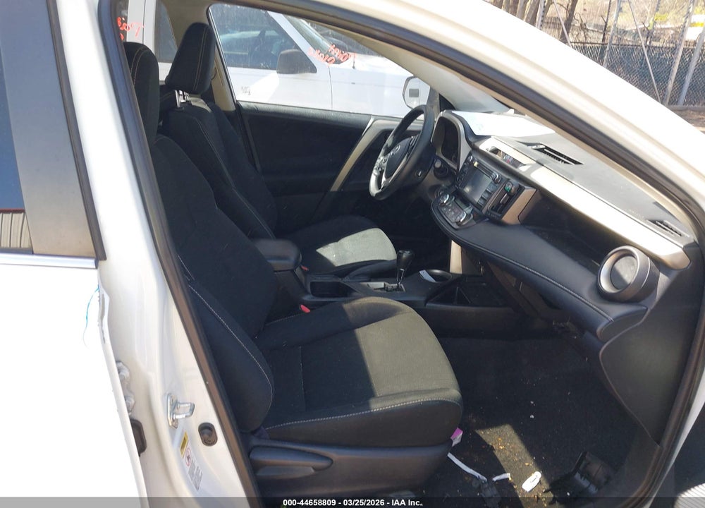 2013 TOYOTA RAV4 XLE VIN: 2T3WFREV5DW048872