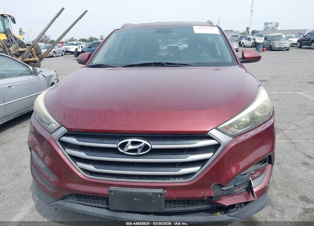 2017 HYUNDAI TUCSON SE VIN: KM8J33A43HU264764
