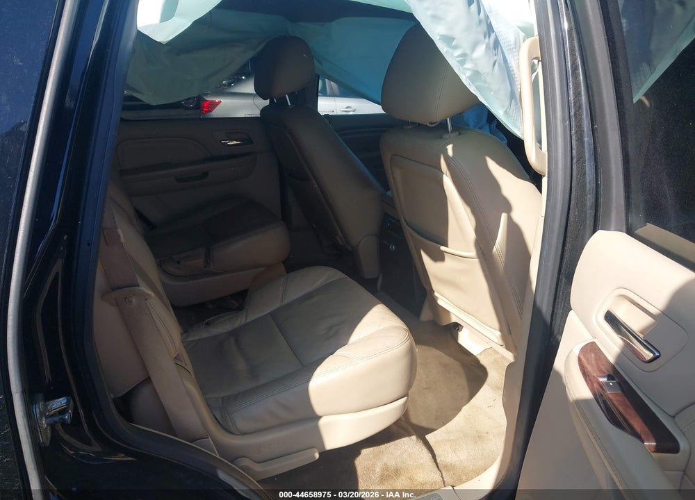 2012 CADILLAC ESCALADE LUXURY VIN: 1GYS4BEF4CR175304