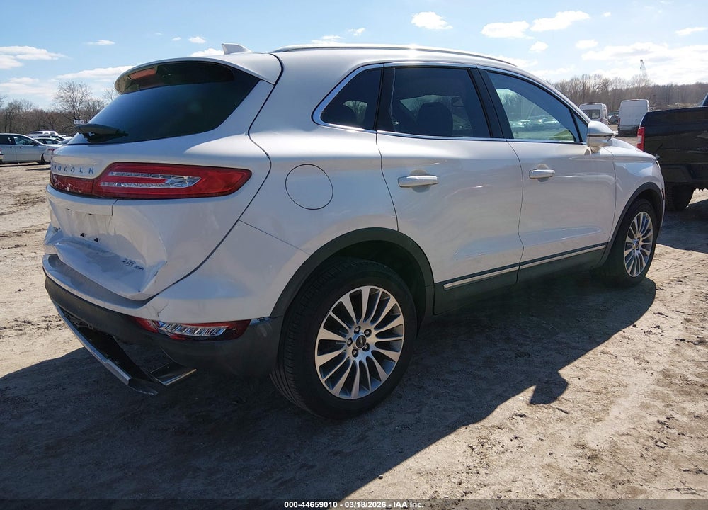 2017 LINCOLN MKC RESERVE VIN: 5LMTJ3DH8HUL70055