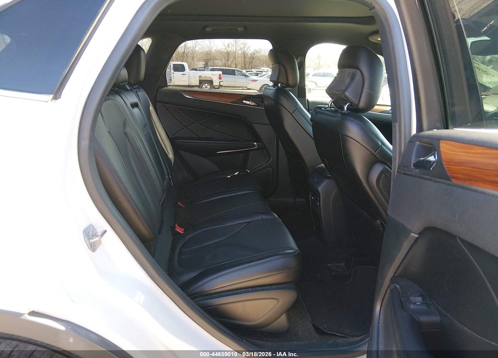 2017 LINCOLN MKC RESERVE VIN: 5LMTJ3DH8HUL70055