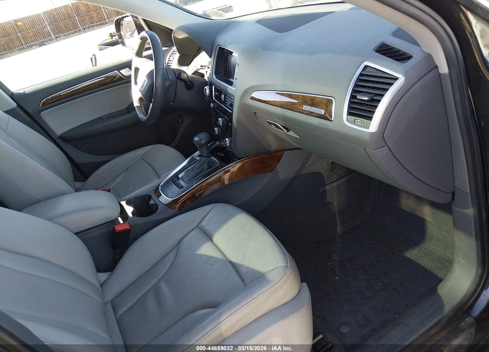 2015 AUDI Q5 2.0T PREMIUM VIN: WA1CFAFP5FA015449