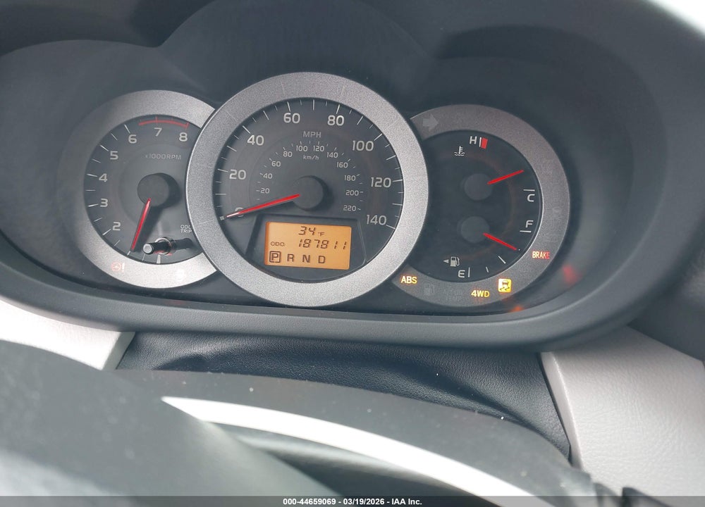 2010 TOYOTA RAV4 VIN: JTMJF4DV8A5025586