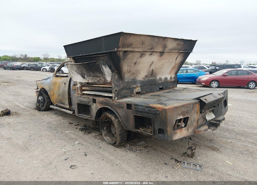 2018 RAM 4500 CHASSIS TRADESMAN/SLT VIN: 3C7WRLAL5JG371956