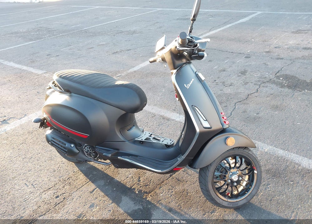 2021 VESPA PRIMAVERA/SPRINT 150 VIN: ZAPM818G2M5801909