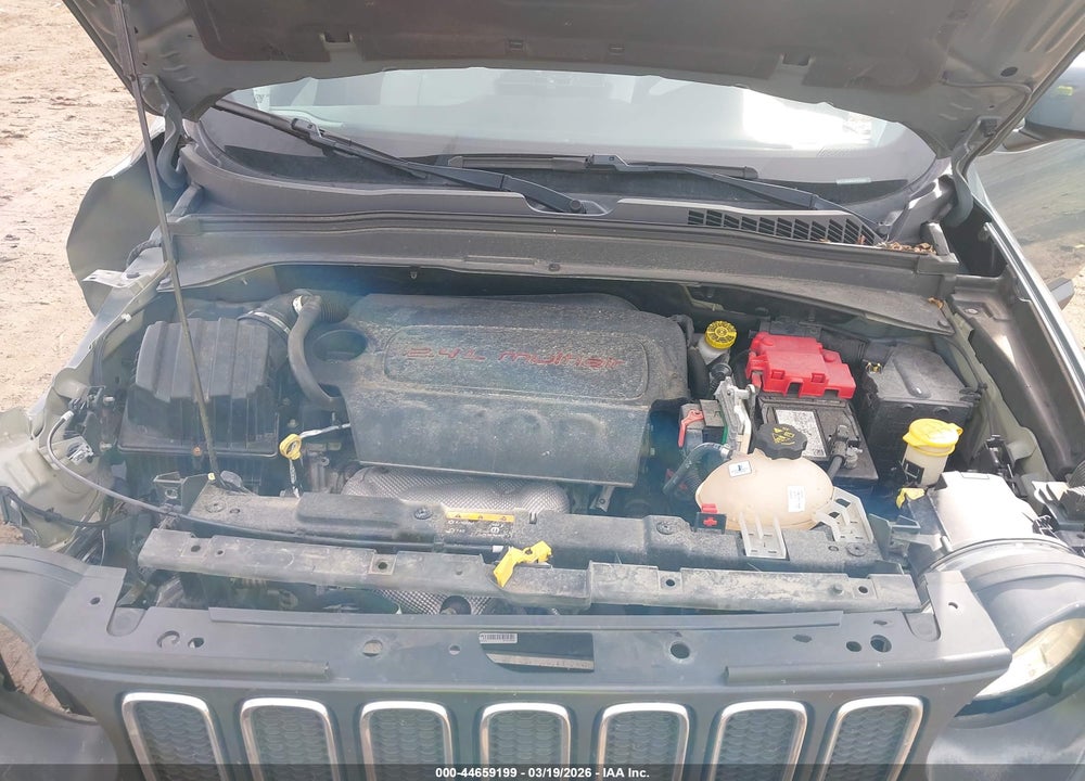 2018 JEEP RENEGADE LATITUDE 4X4 VIN: ZACCJBBB5JPH18949