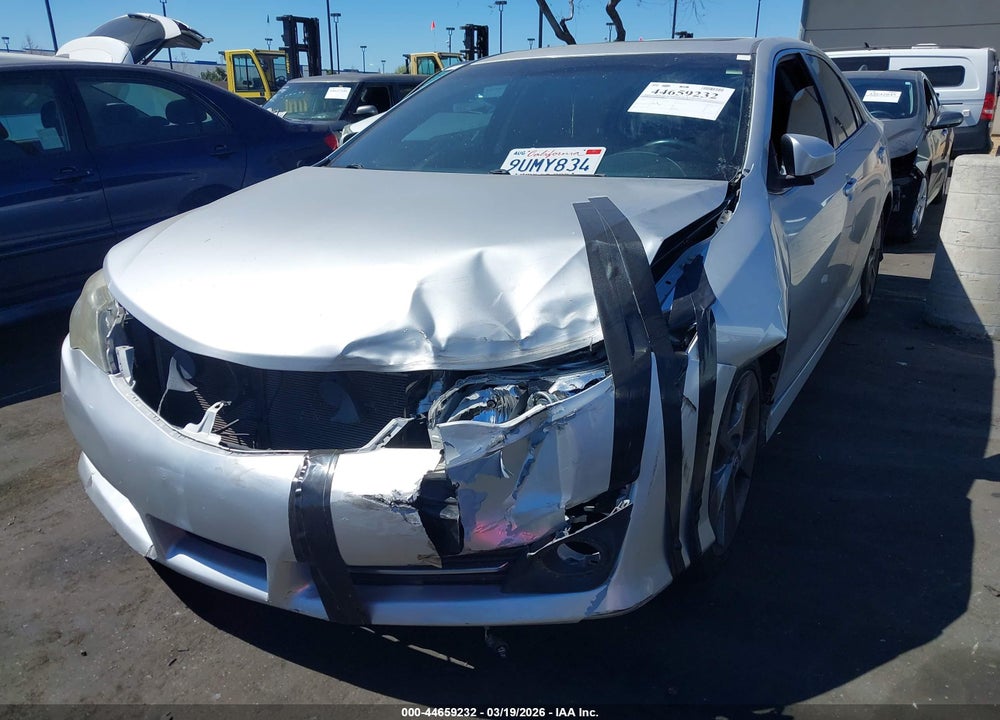 2013 TOYOTA CAMRY SE V6 VIN: 4T1BK1FK7DU529697