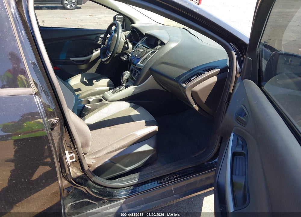 2012 FORD FOCUS SE VIN: 1FAHP3F24CL221909