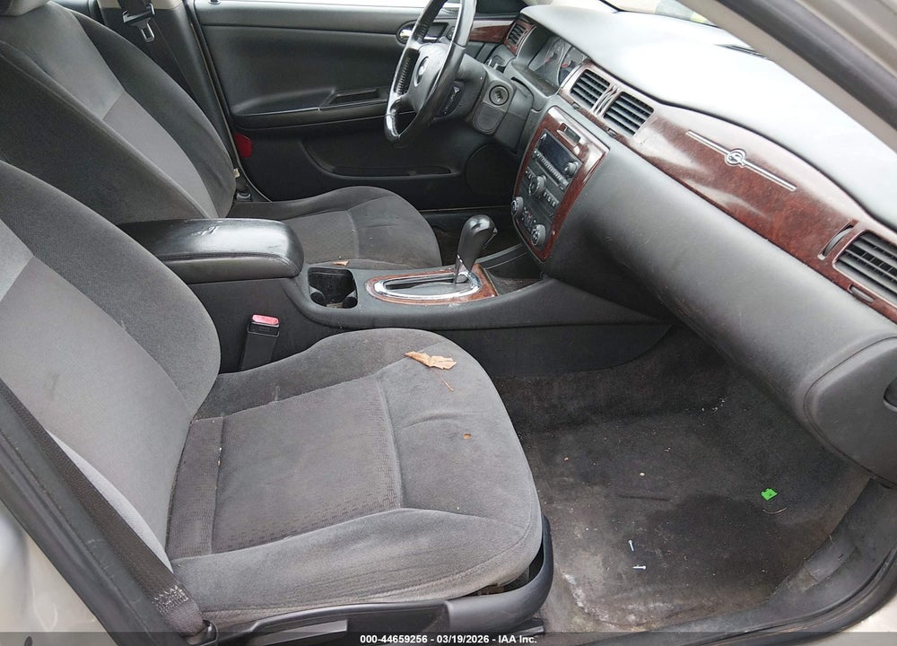 2010 CHEVROLET IMPALA LT VIN: 2G1WB5EK8A1164719