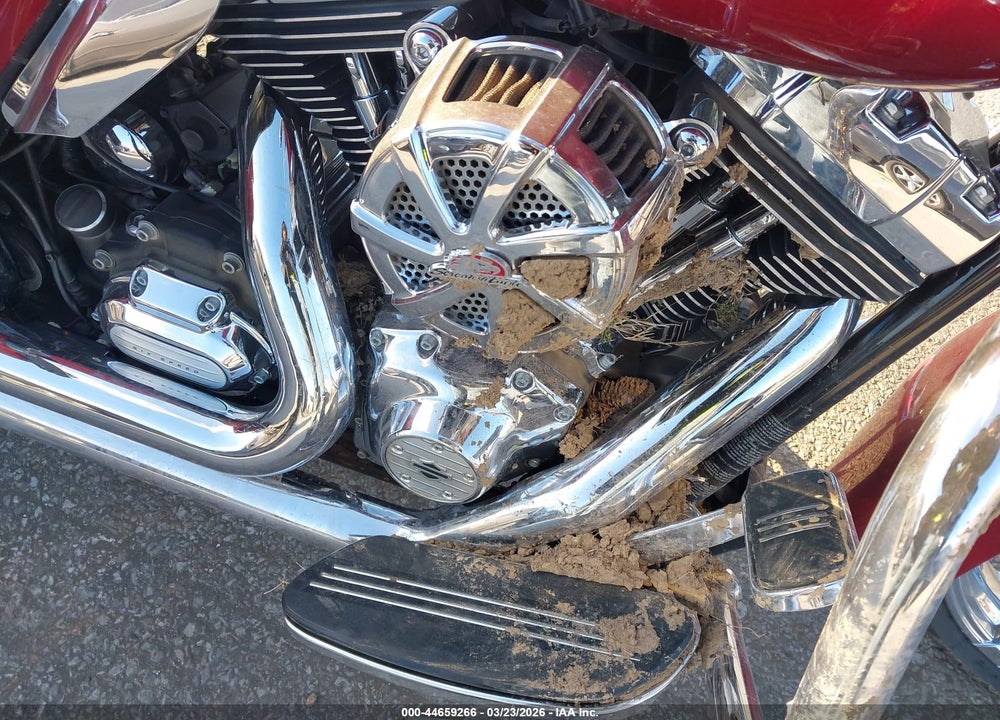 2012 HARLEY-DAVIDSON FLHX STREET GLIDE VIN: 1HD1KBM16CB687683