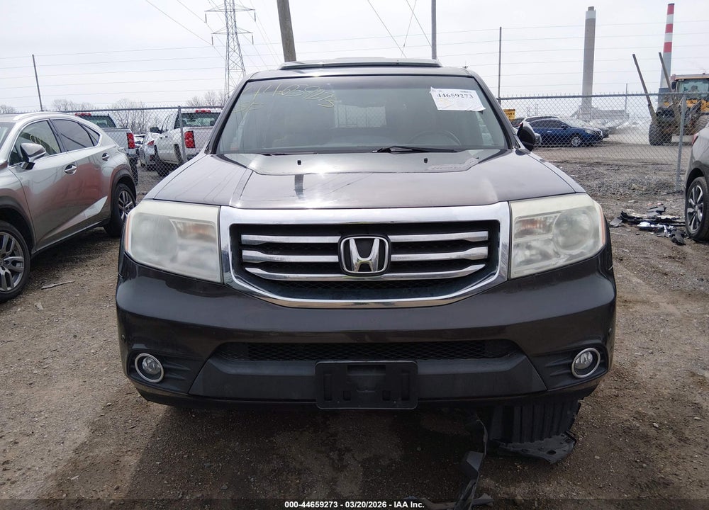 2012 HONDA PILOT TOURING VIN: 5FNYF4H94CB032676